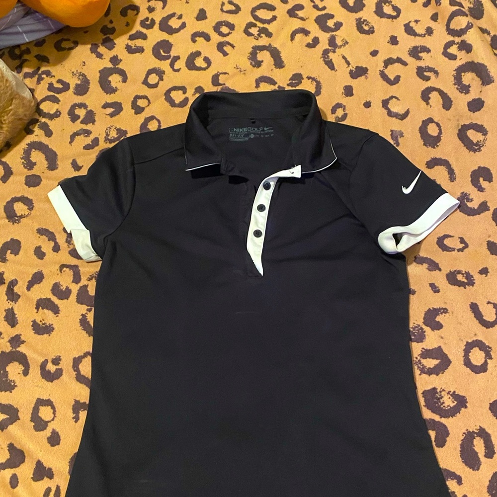 Nike black and white button up